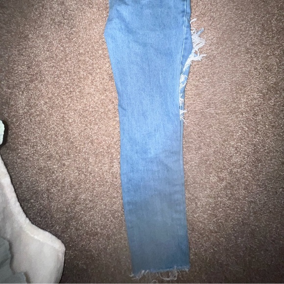 Shein Ripped Blue Jeans - Picture 3 of 3